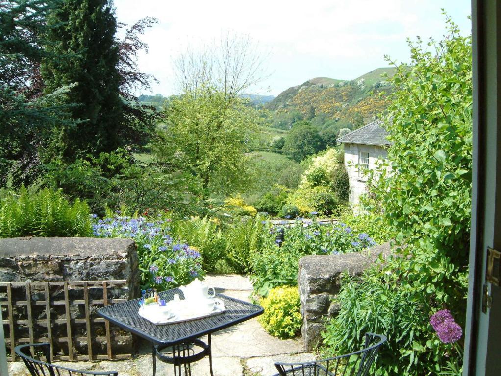 Pen-y-dyffryn Country 3*